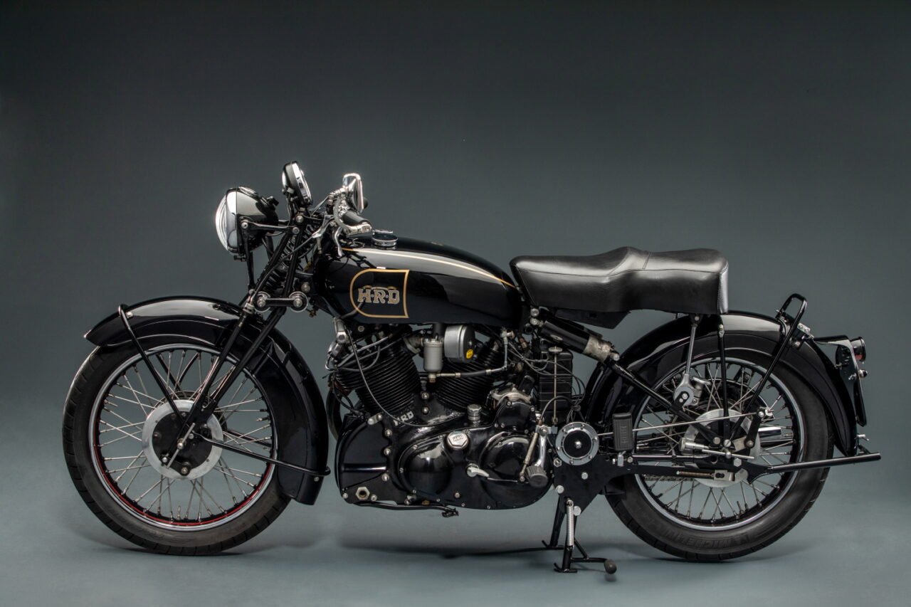 1949 Vincent Black Shadow Series B Touring | Retrospeed